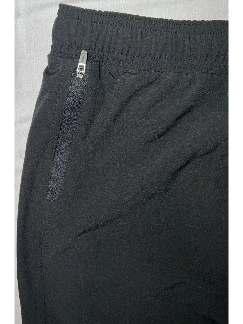 Vrst Black Athletic Shorts Elastic Waist Zip Pocket Boxer Lining XL MSRP $55